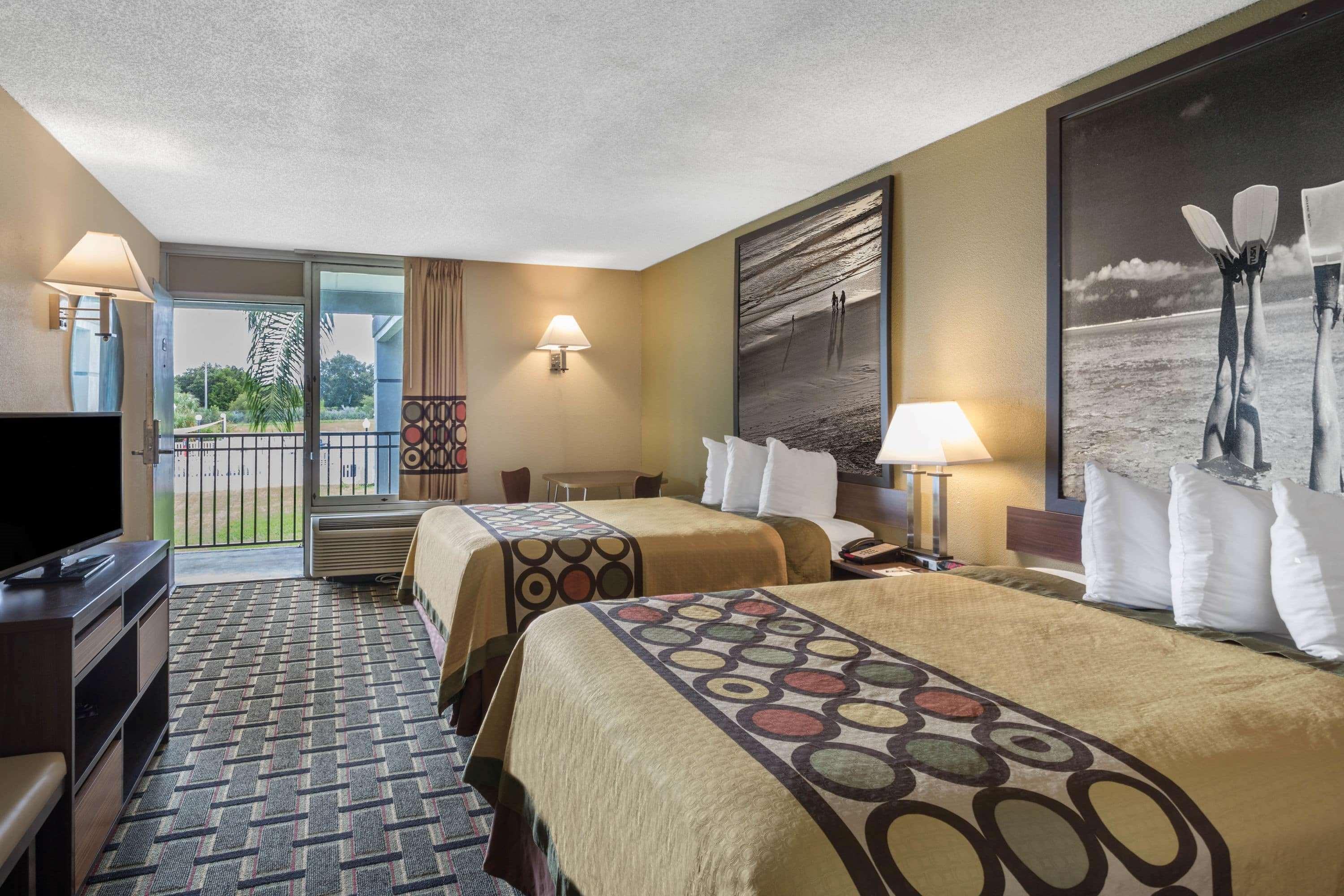 Super 8 By Wyndham I-75 Hotel