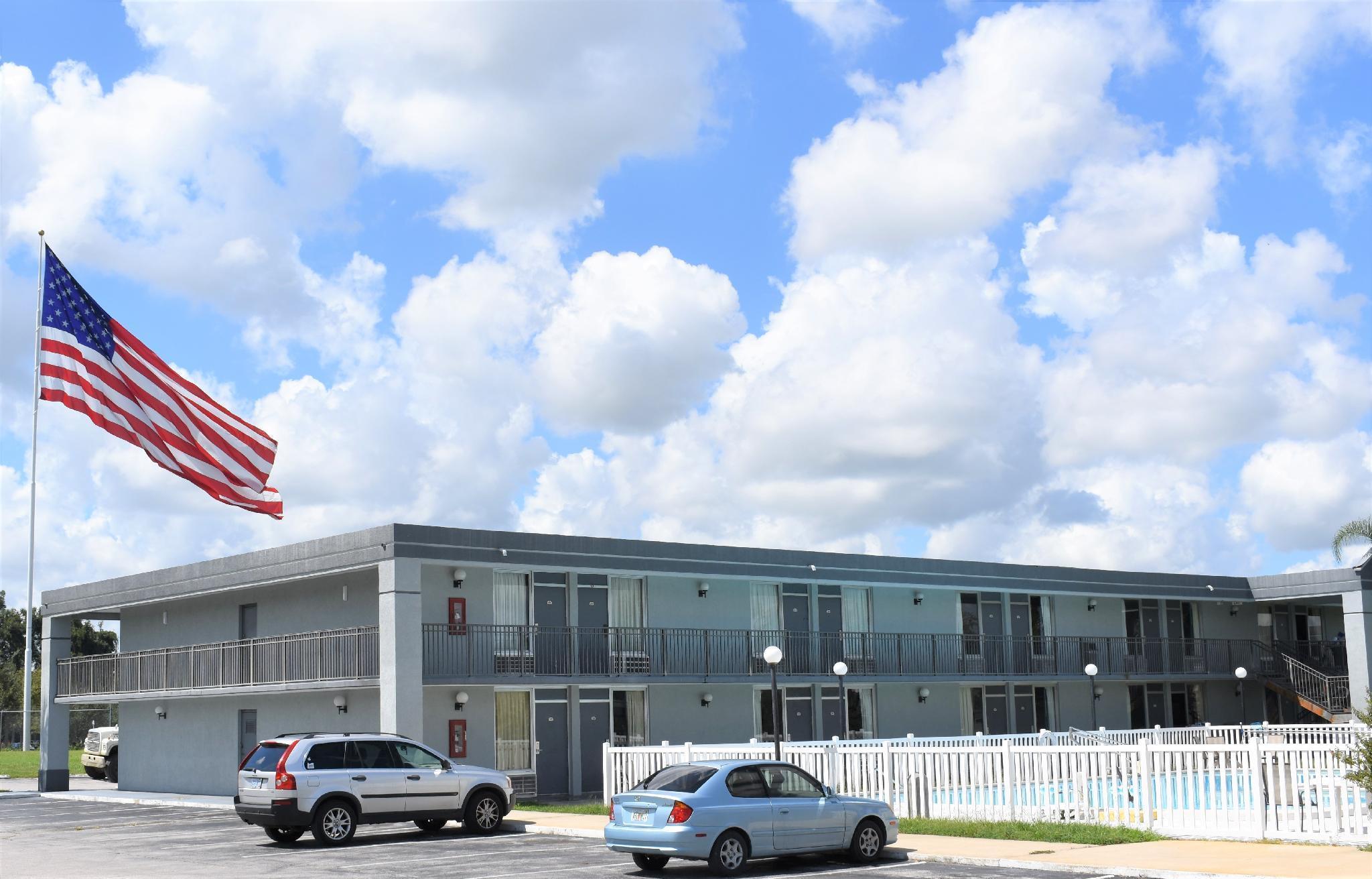 Hotel Super 8 By Wyndham I-75